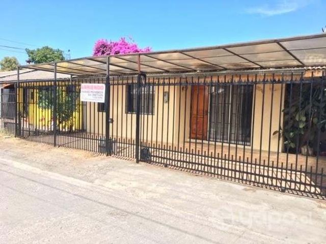 Casa villa los robles (atras lider la florida)