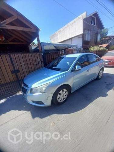 VehículoCHEVROLET CRUZE 2012  disponible