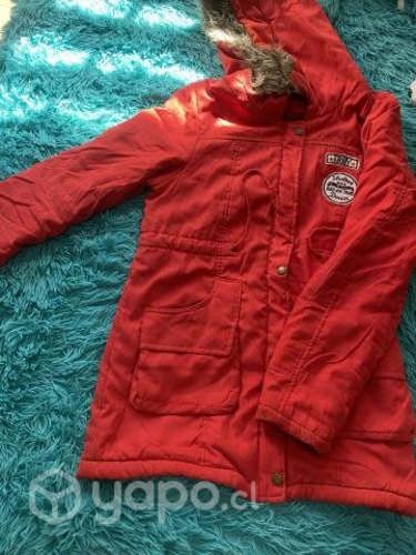 Lote de ropa nueva/ usada como nueva 35