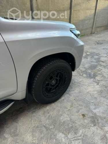 Toyota land cruiser prado 2021