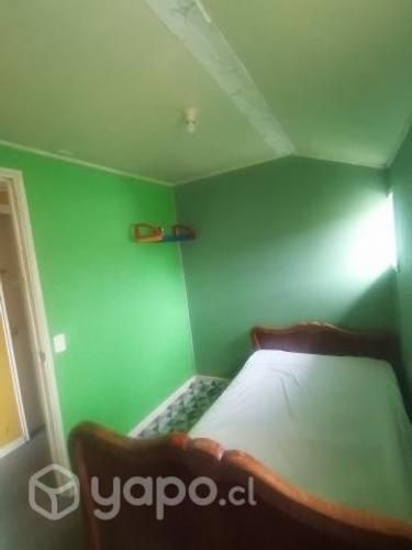 Arriendo pieza amoblada