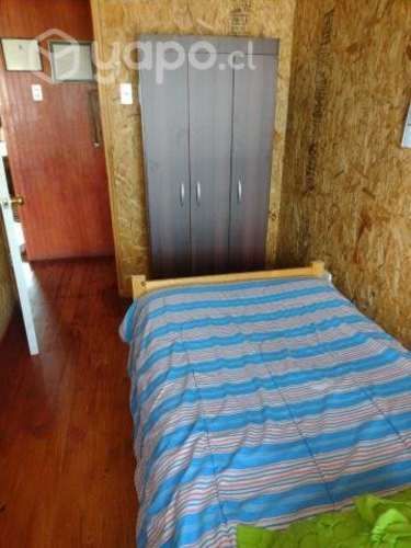 Se arrienda una pieza