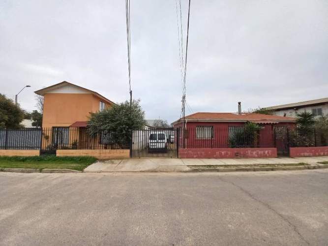 Se venden 2 casas en terreno de 520 m2
