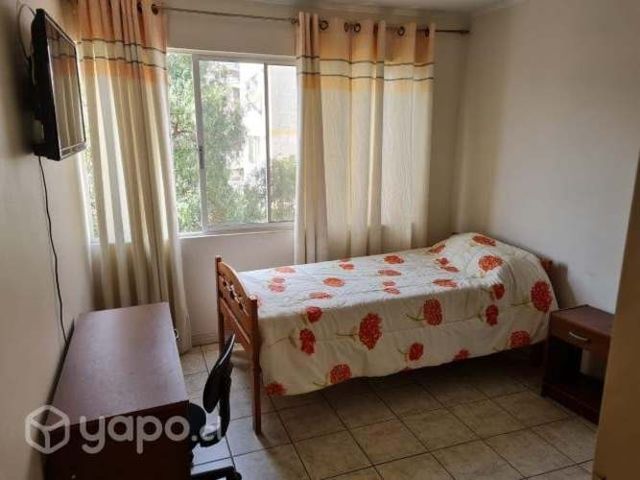 Piezas para estudiantes (mujeres)