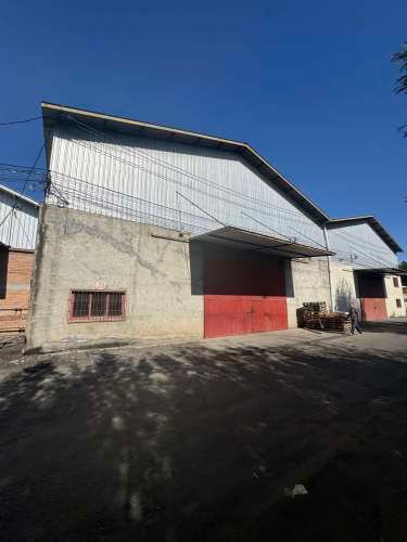 Bodega en Chillán de 500 mts buena conexión con ruta 5 sur, 