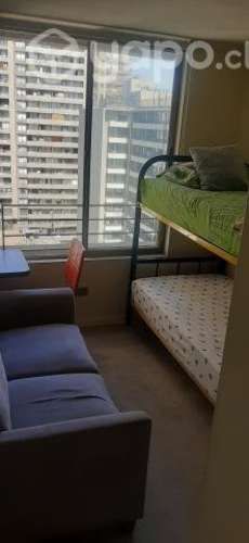 Se alquila habitacion en santa isabel 176