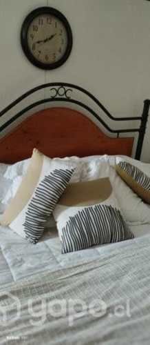 Arriendo pieza para señorita o estudiante con desa