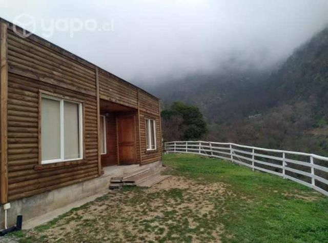 Terreno 7000M con agua potable cabaña rol propio