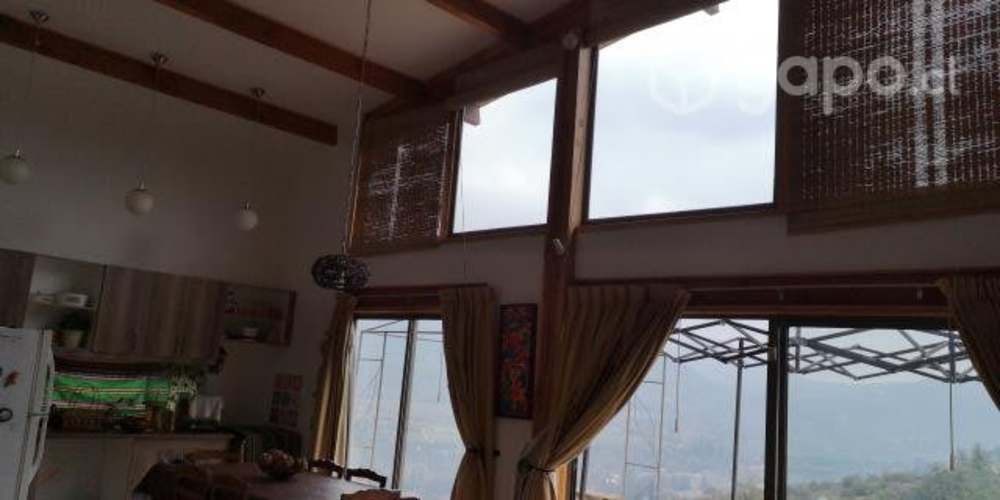 Hermosa casa en parcela en cerro en La Obra