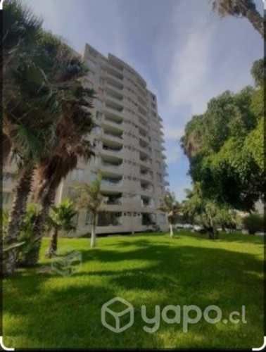 Se arrienda habitación señorita universitaria.