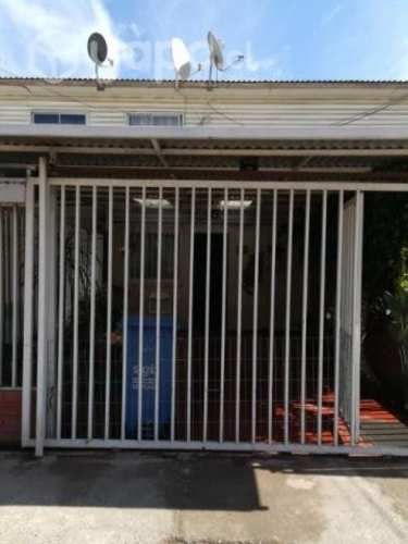 Se vende casa Colina