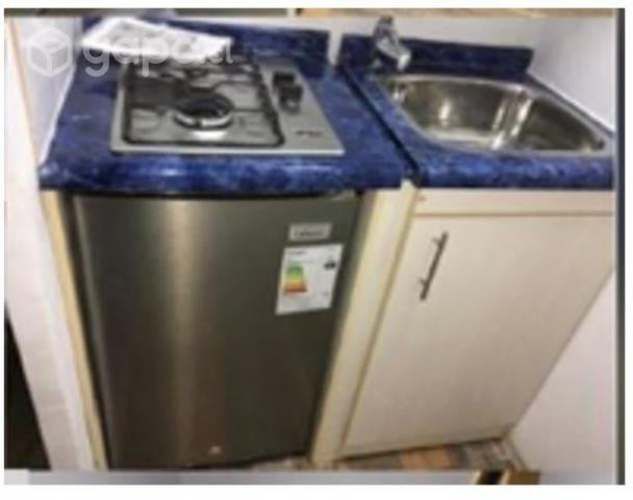 Departamento interior con baño privado