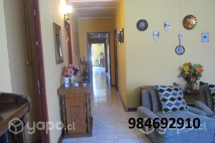 Pieza en calama solo varones