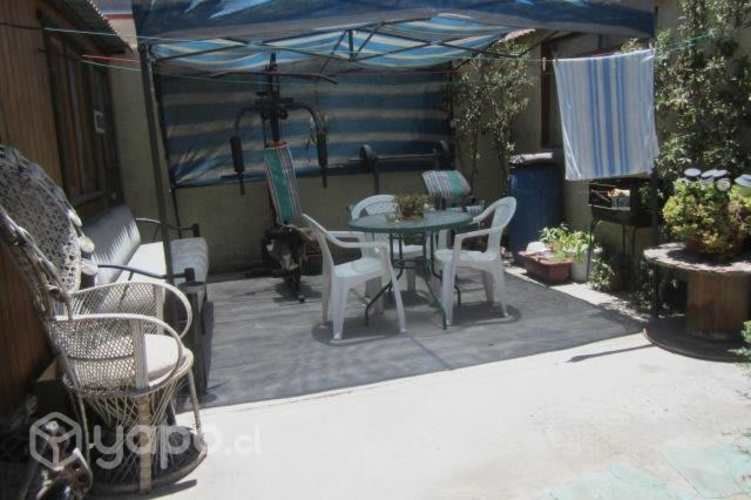 Pieza en calama solo varones