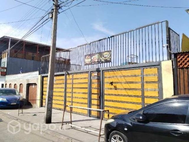 Venta de casa en muy buen estado con buena ubicaci