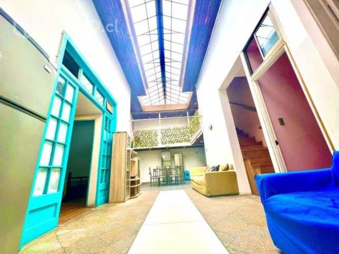 Casona - metro republica