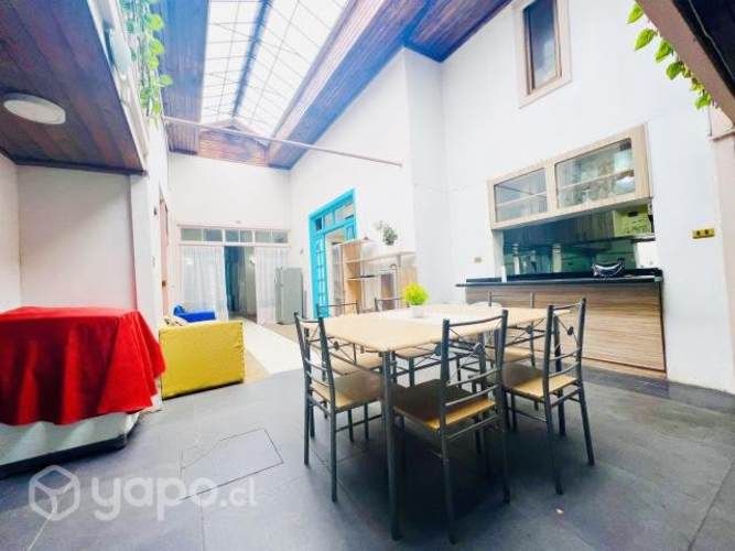 Casona - metro republica