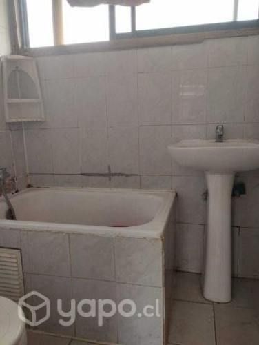 Se vende propiedad comercial con casa