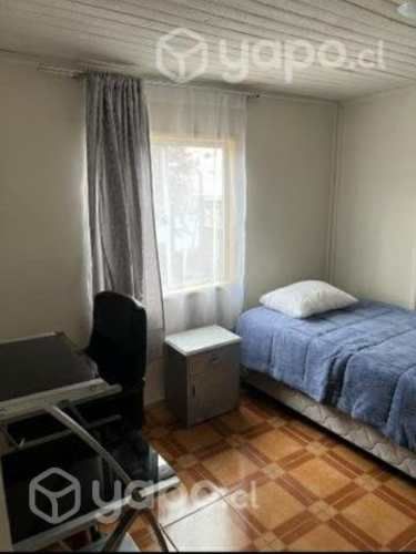 Arriendo piezas a estudiantes varones