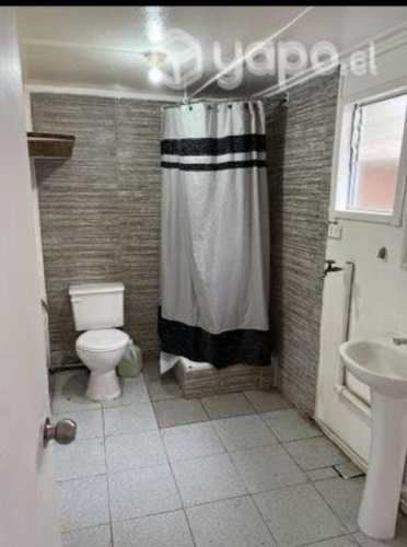 Arriendo piezas a estudiantes varones