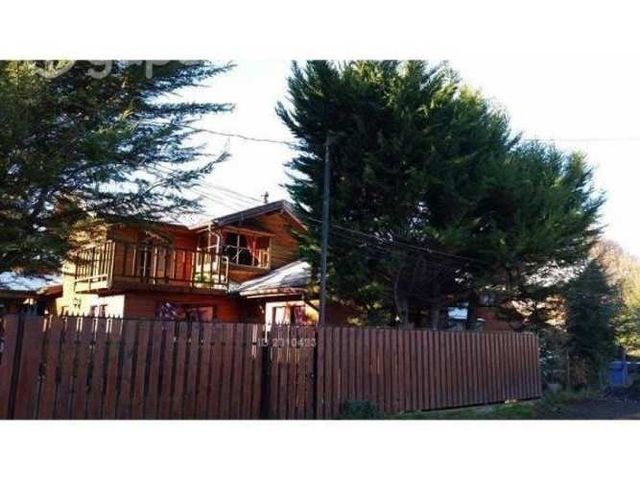 Arriendo casa en Pucón para 10 personas