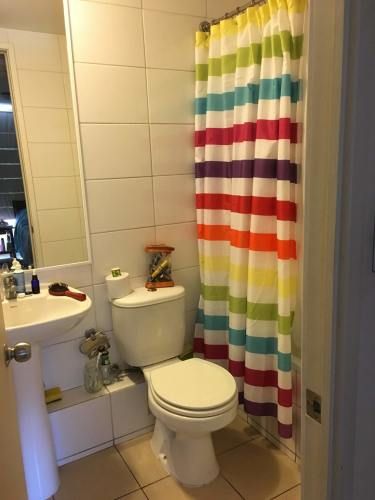 Arriendo pieza amoblada a estudiante universitaria