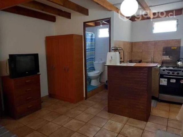 Se arrienda apartamento de un ambiente completamen