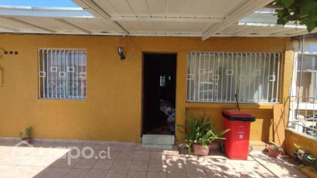 Casa en venta cerca del metro Camino agrícola