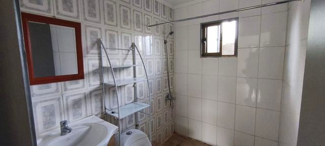 Casa batuco 2 dormitorios 1 baño, 2 estacionamientos, sector tranquilo