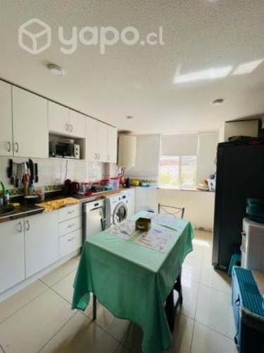 Casa 3 niveles con 2 departamentos independientes