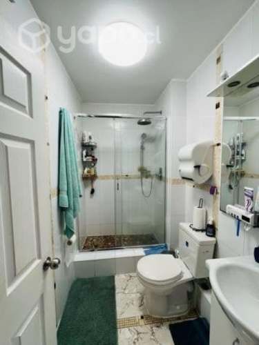 Casa 3 niveles con 2 departamentos independientes