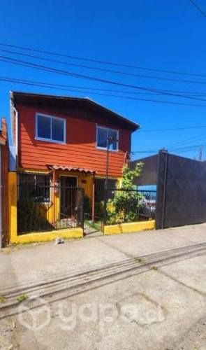 Gran casa Familiar, 4 dormitorios, Galpón