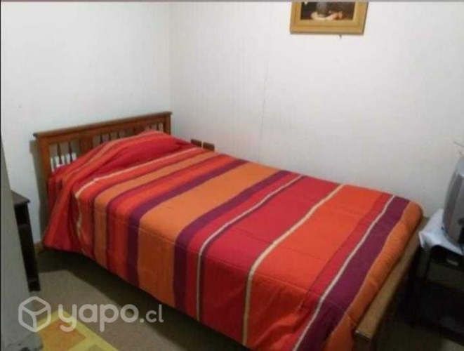 Arriendo Pieza amoblada