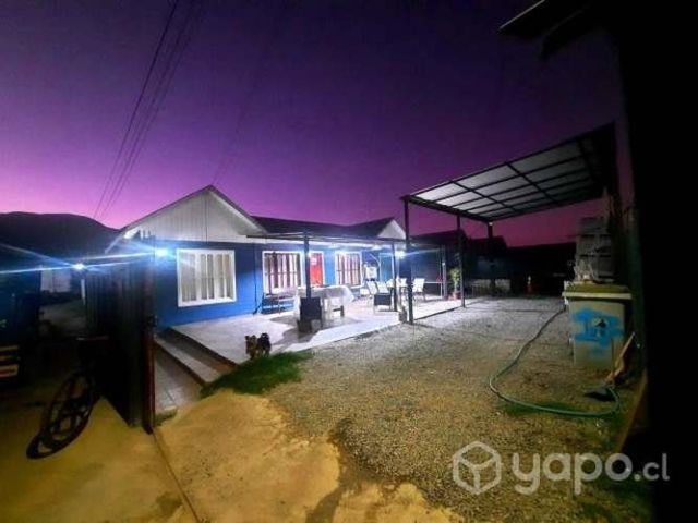 Casa grande en condominio Pudahuel