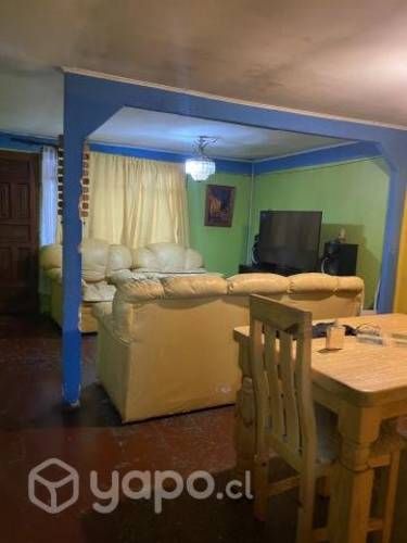 Amplia casa muy cercana a metros rebajada entrega