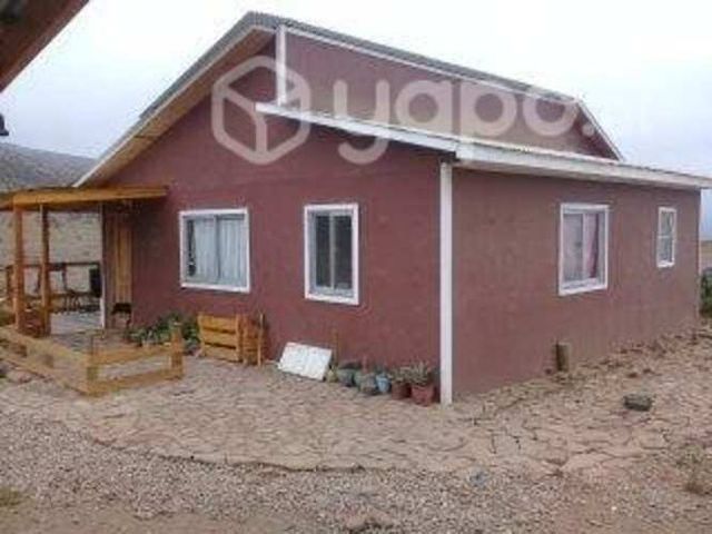 Parcela con casa, entrada Valle de Elqui Km15