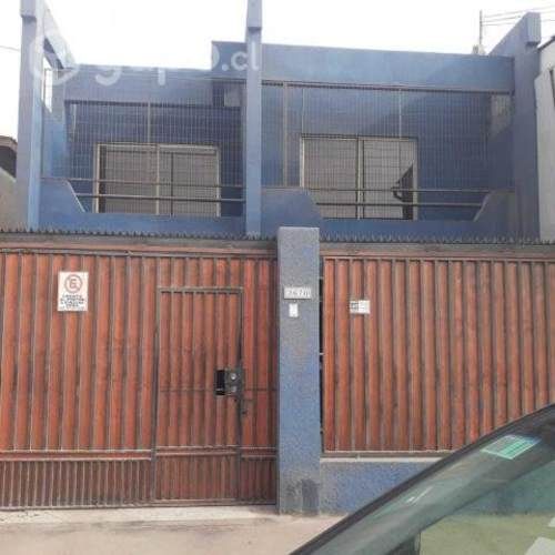 Vendo casa solida excelente ubicacion