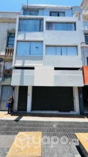 Oficina central en segundo piso Calle Prat