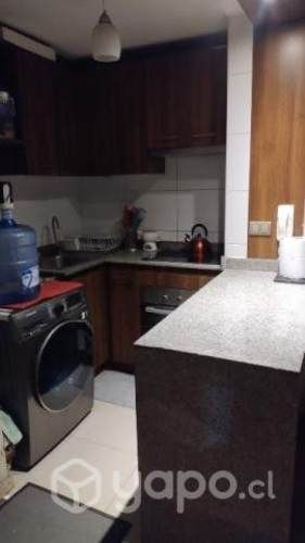 Comparto Dpto amoblado