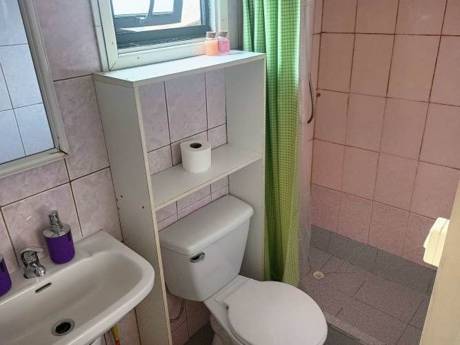 Cabaña para 2 estudiantes (cerca del centro)