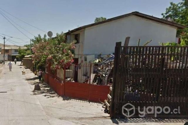 Casa esquina en Renca, 5 dormitorios 2 baños