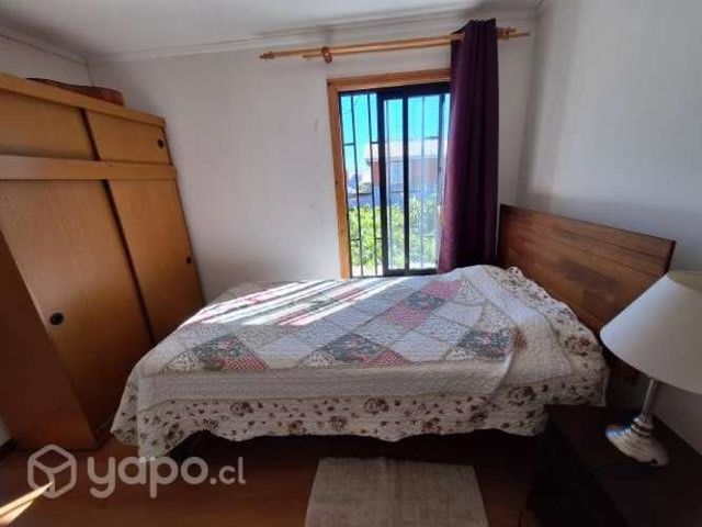 Se arrienda Pieza a Chica estudiante