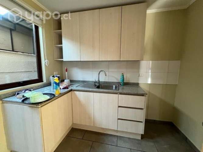 Arriendo casa condominio