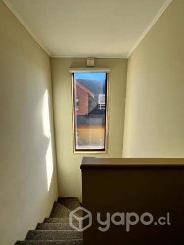 Arriendo casa condominio