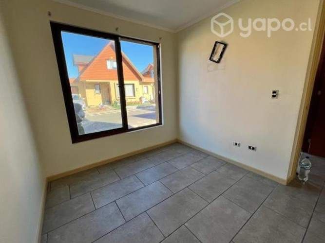 Arriendo casa condominio