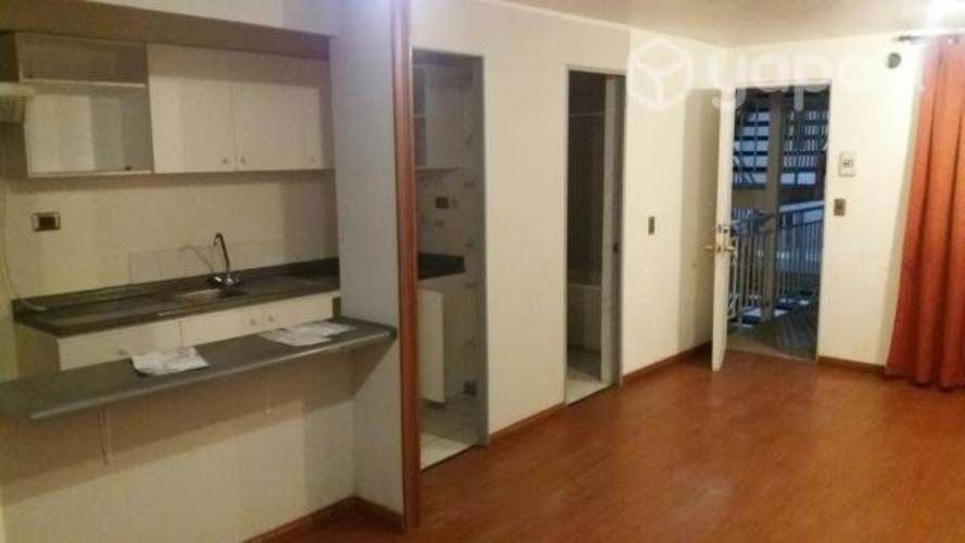 Arriendo departamento central