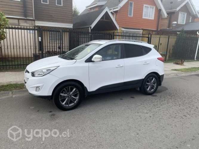 Hyundai tucson full caja tiptronic