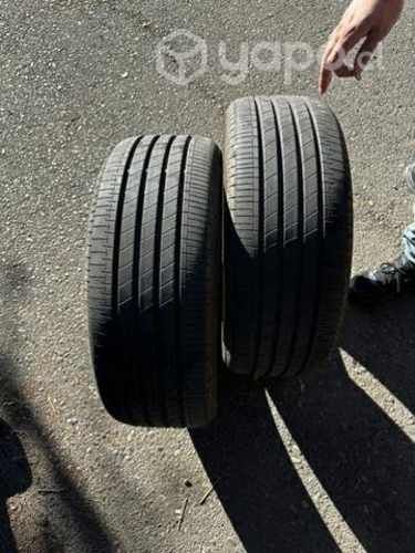 Neumáticos 215-45-18
