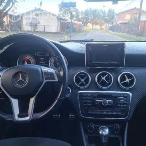 Mercedes Benz A200