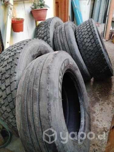 Neumaticos aro 19.5